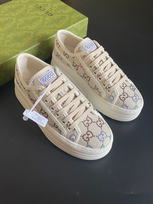 Gucci sneakers