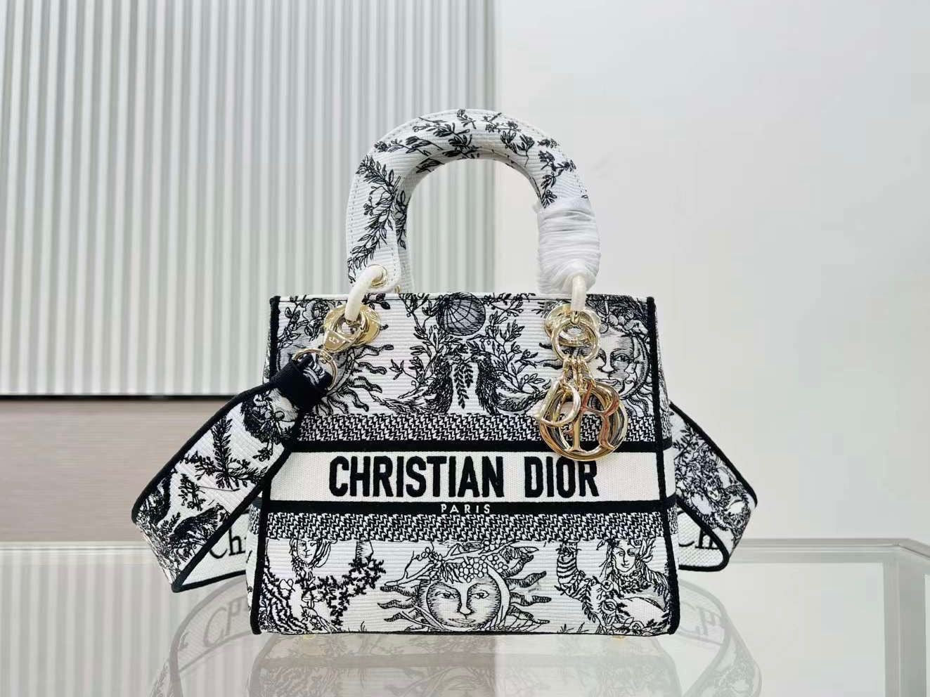 Dior bag