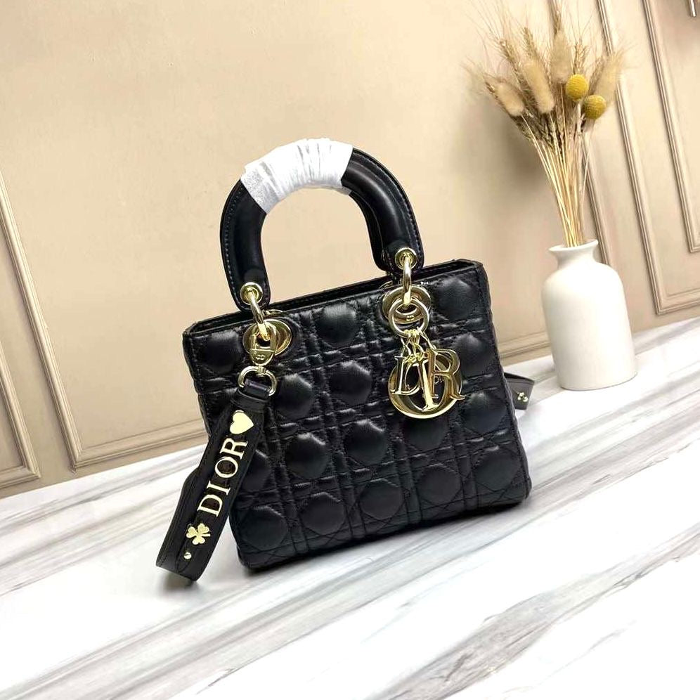 Lady dior bag 20 cm