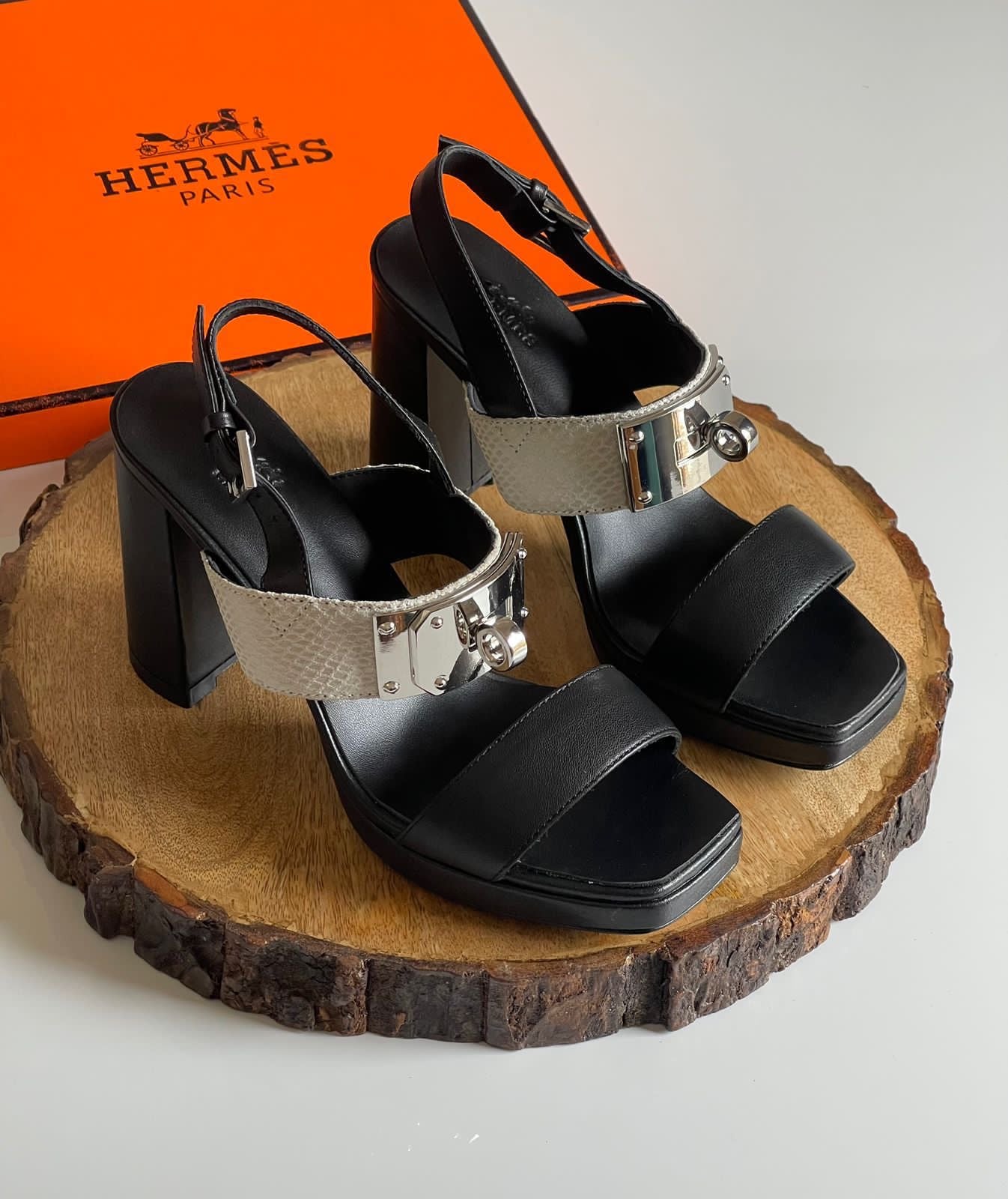 Hermes sandals heels