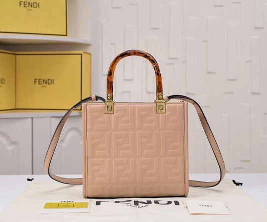 Fendi bag tote