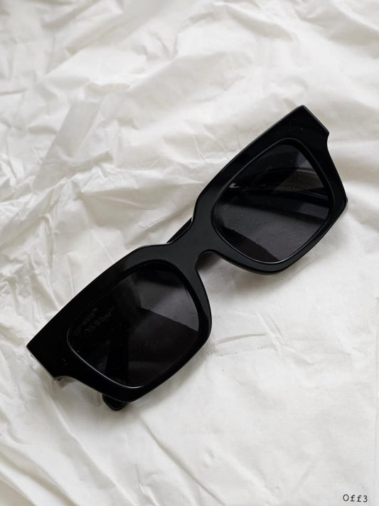 Off white sunglasses collection