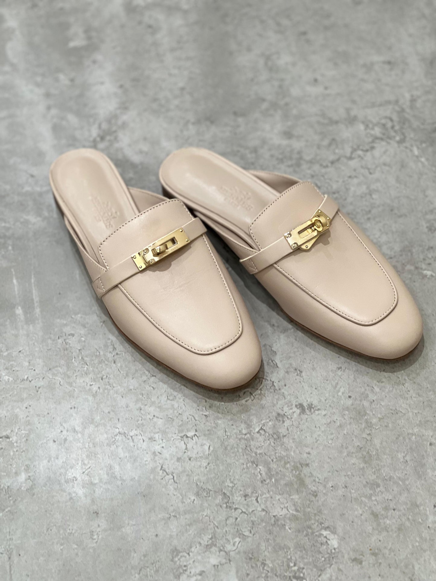 Hermes mules