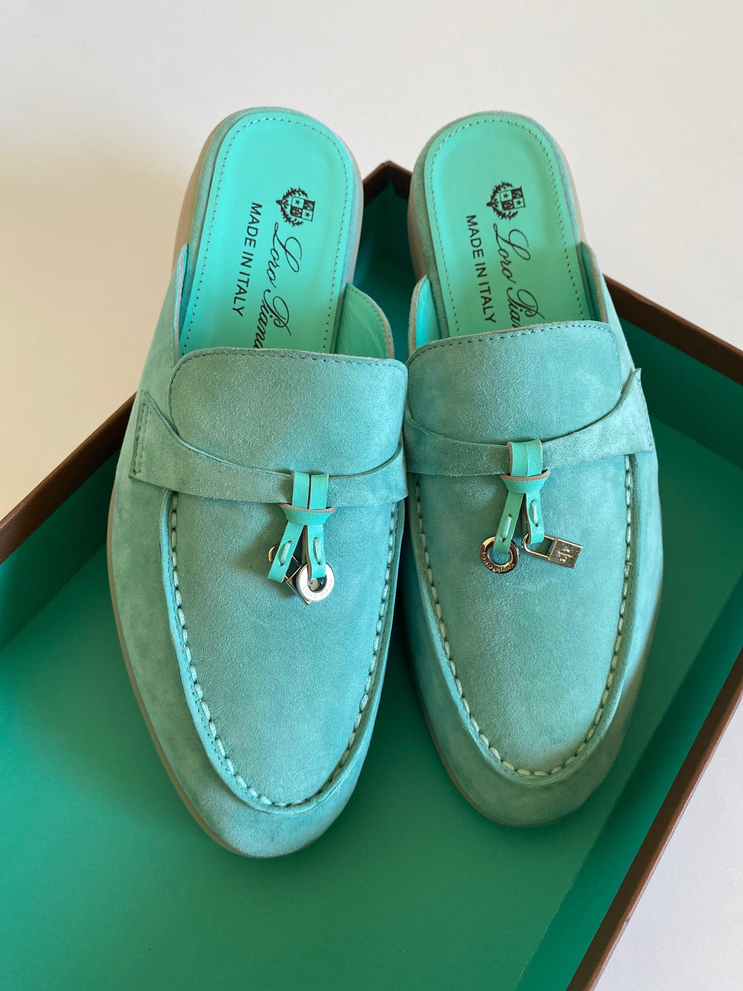 Loro piana mules