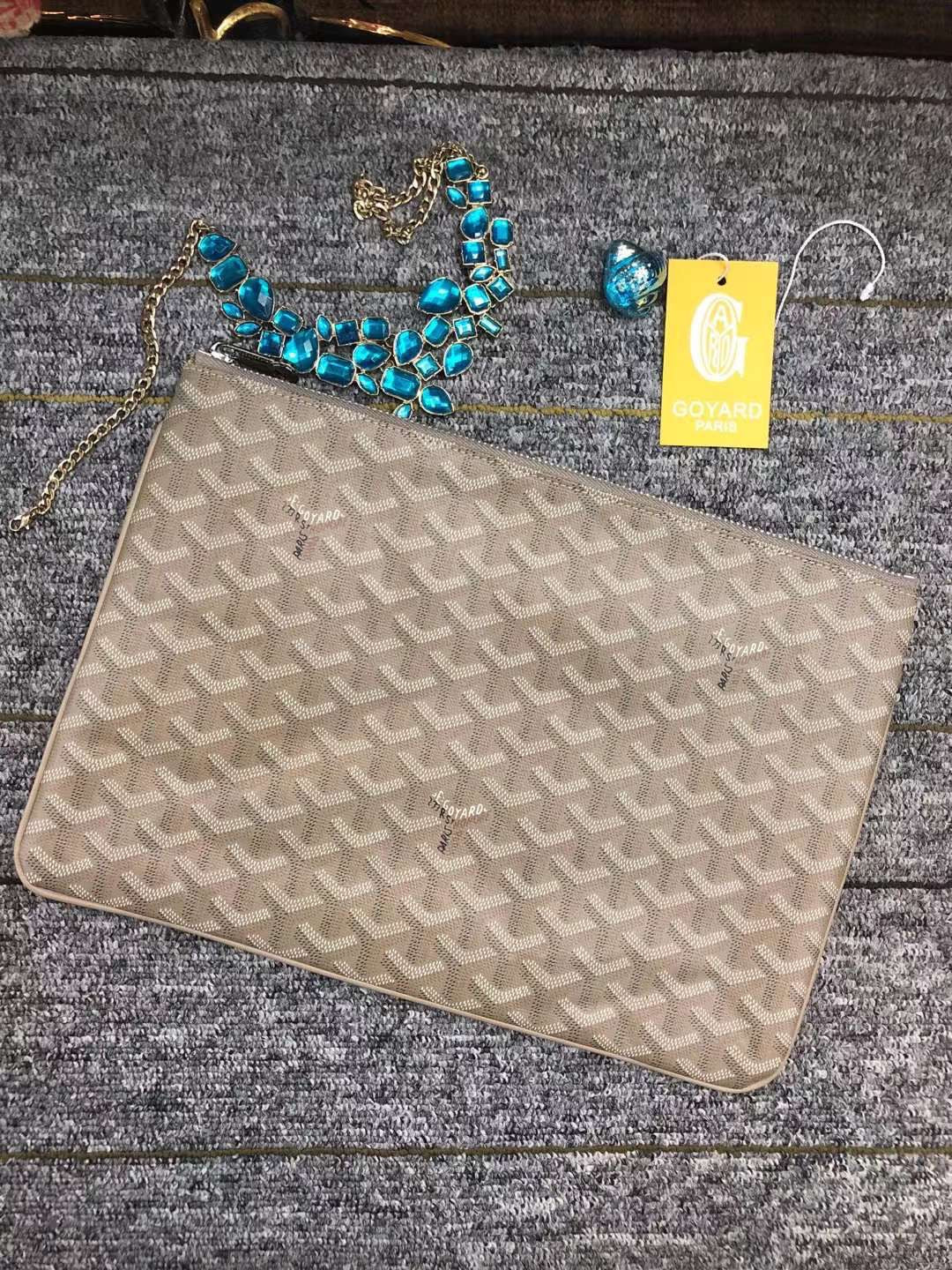 Goyard bag