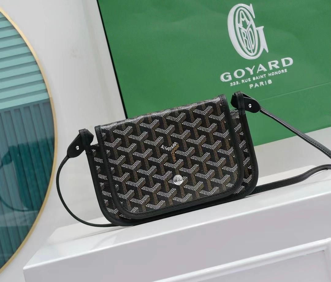 Goyard bag