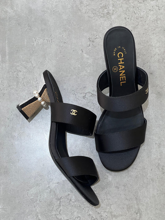 Chanel sandals heels