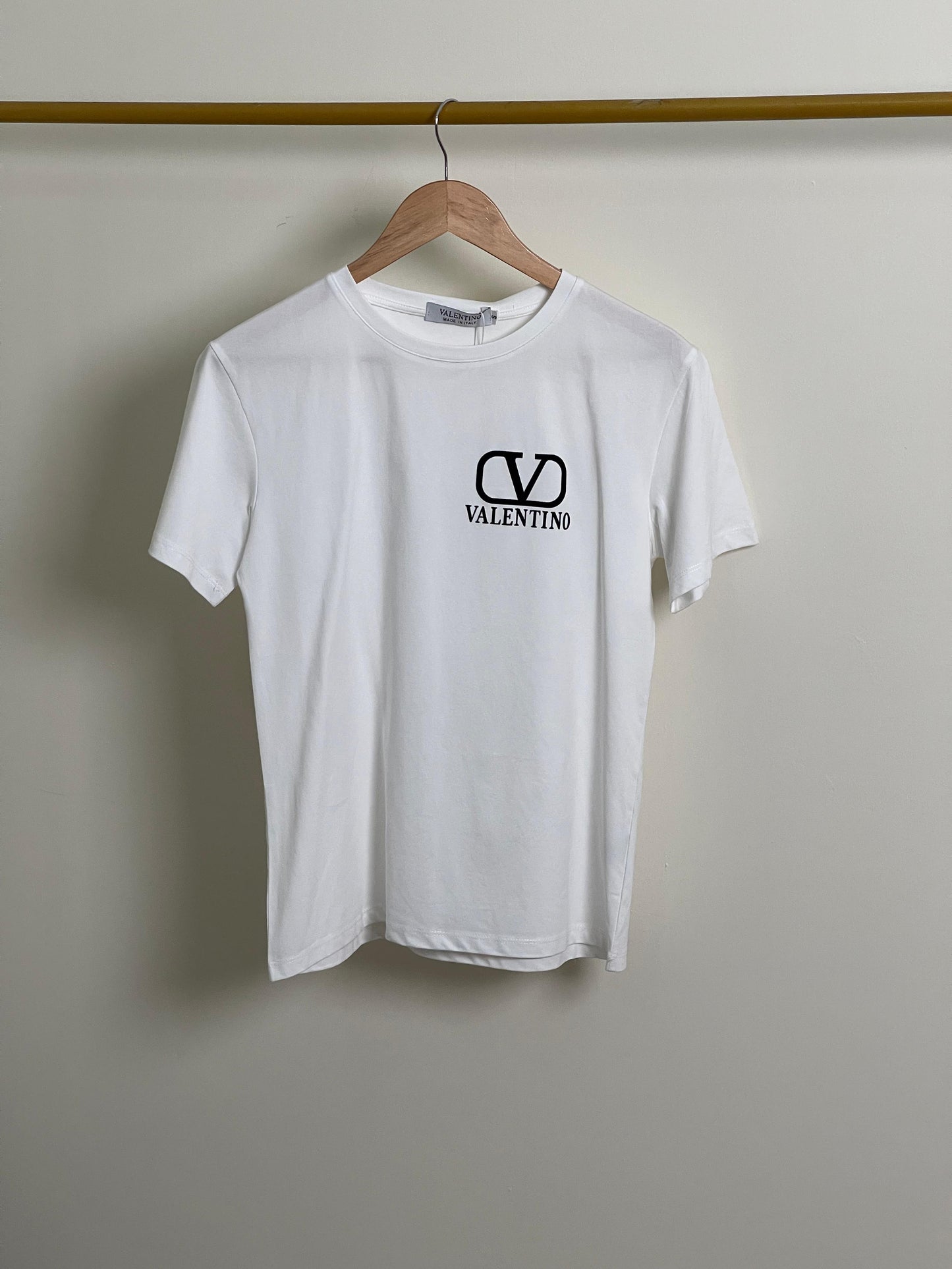 Valentino tshirt