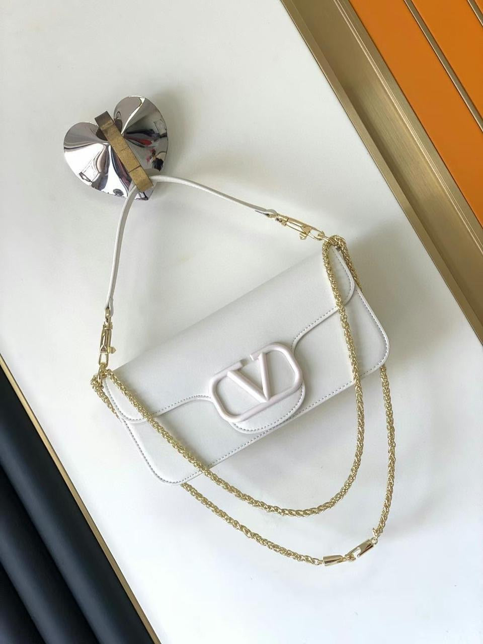 Valentino bag medium