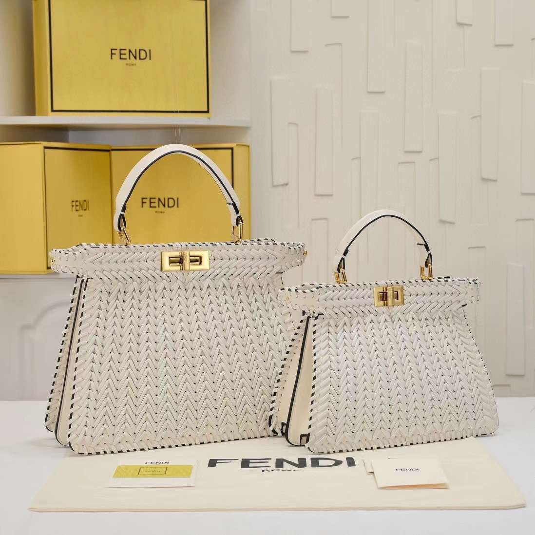 Fendi bag 575/600