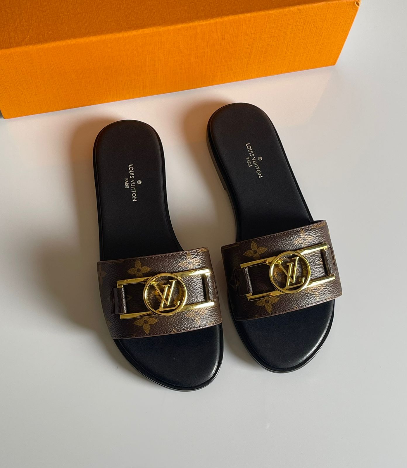 Lv slippers & sandals heels