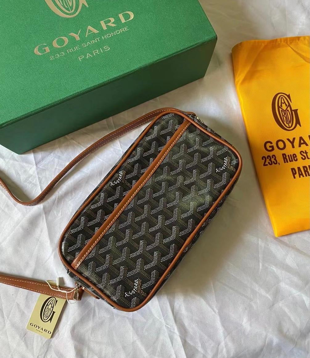 Goyard bag - men