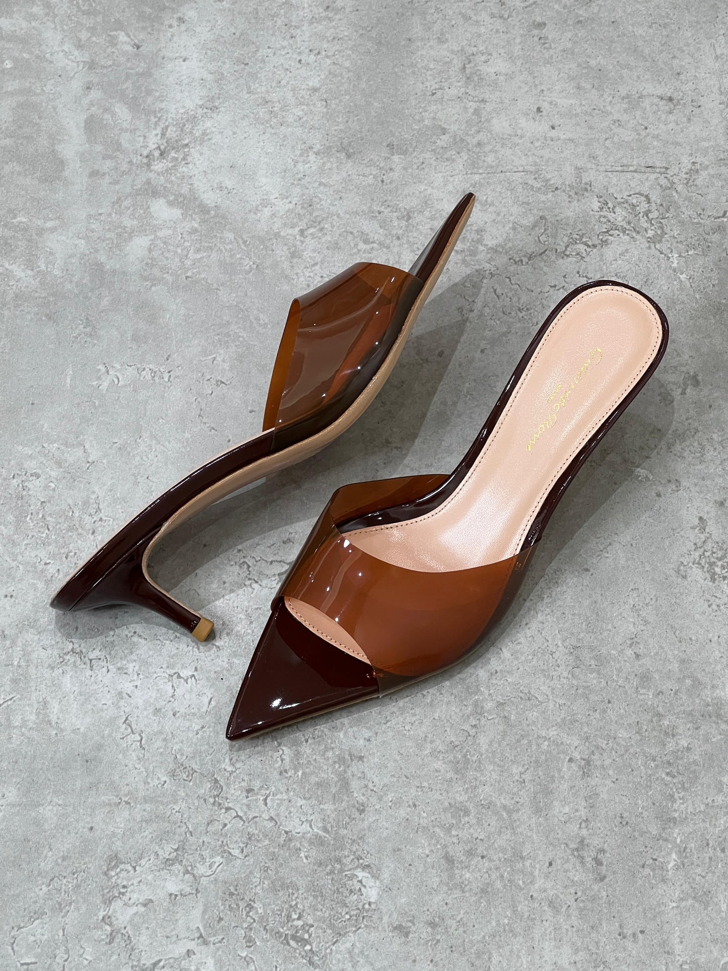 G rossi heels - low heel