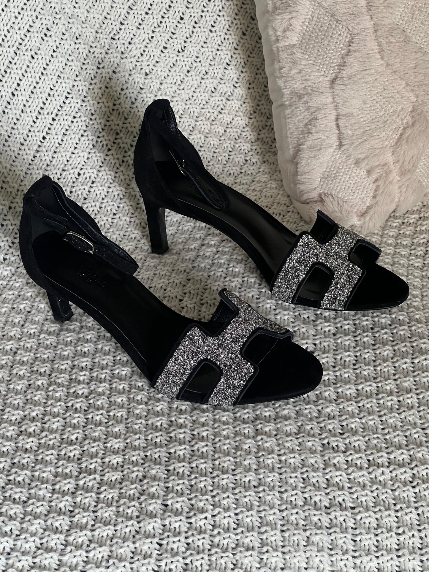 Hermee sandals heels