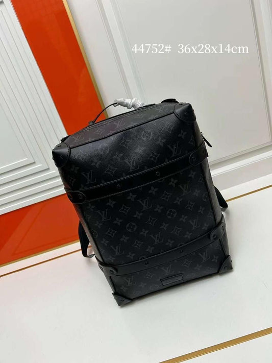 Lv bag - backpack