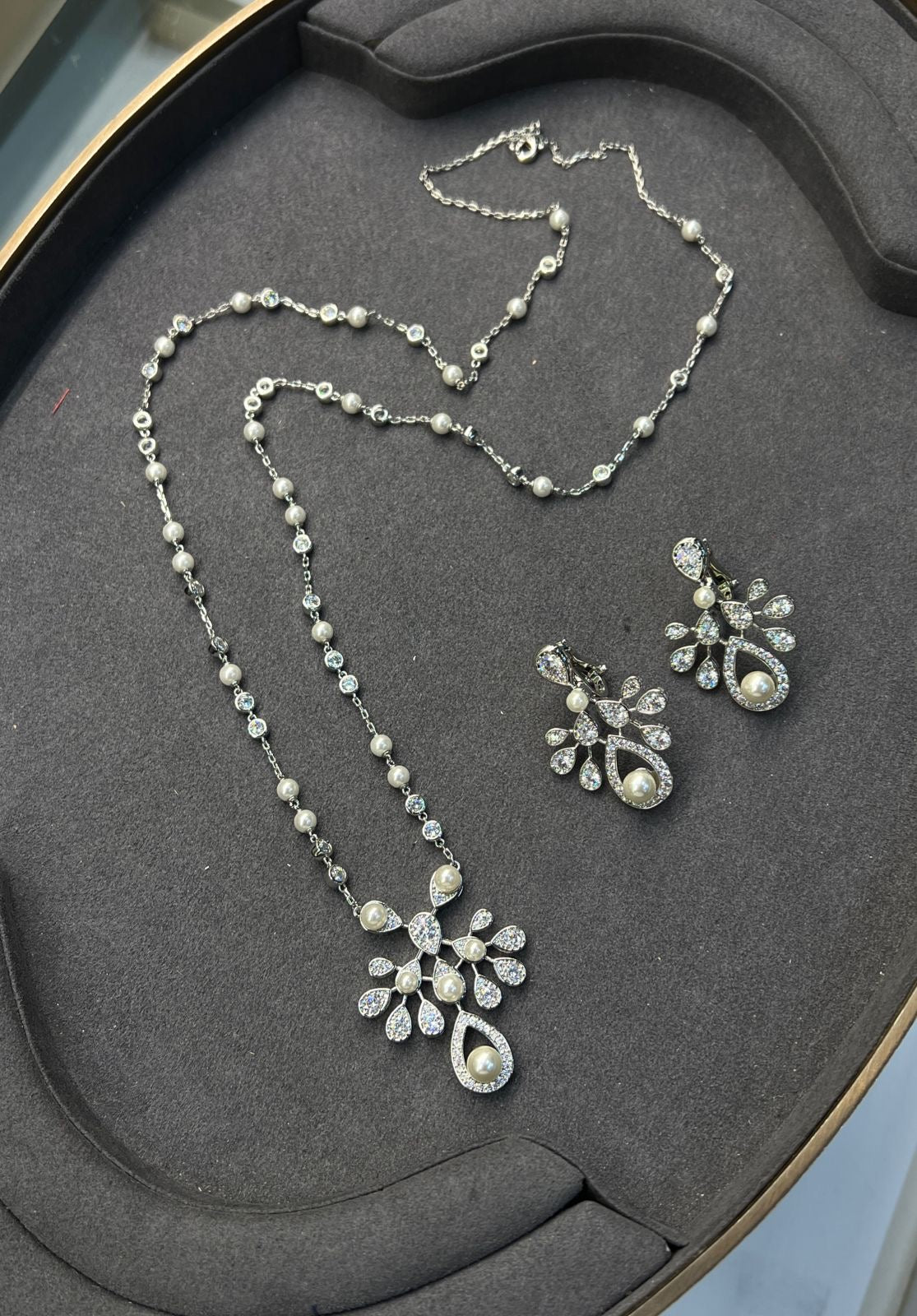 Chaumet jewelry set