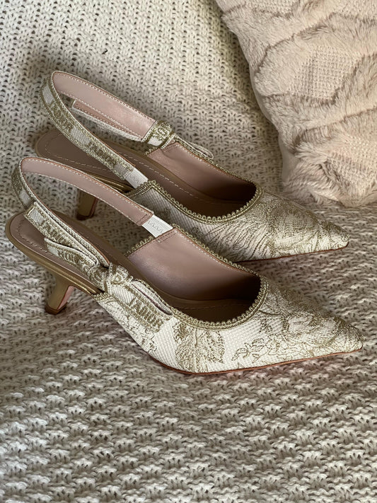 Dior heels - gold beige