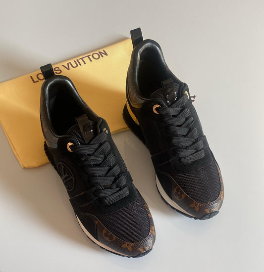 Lv sneakers