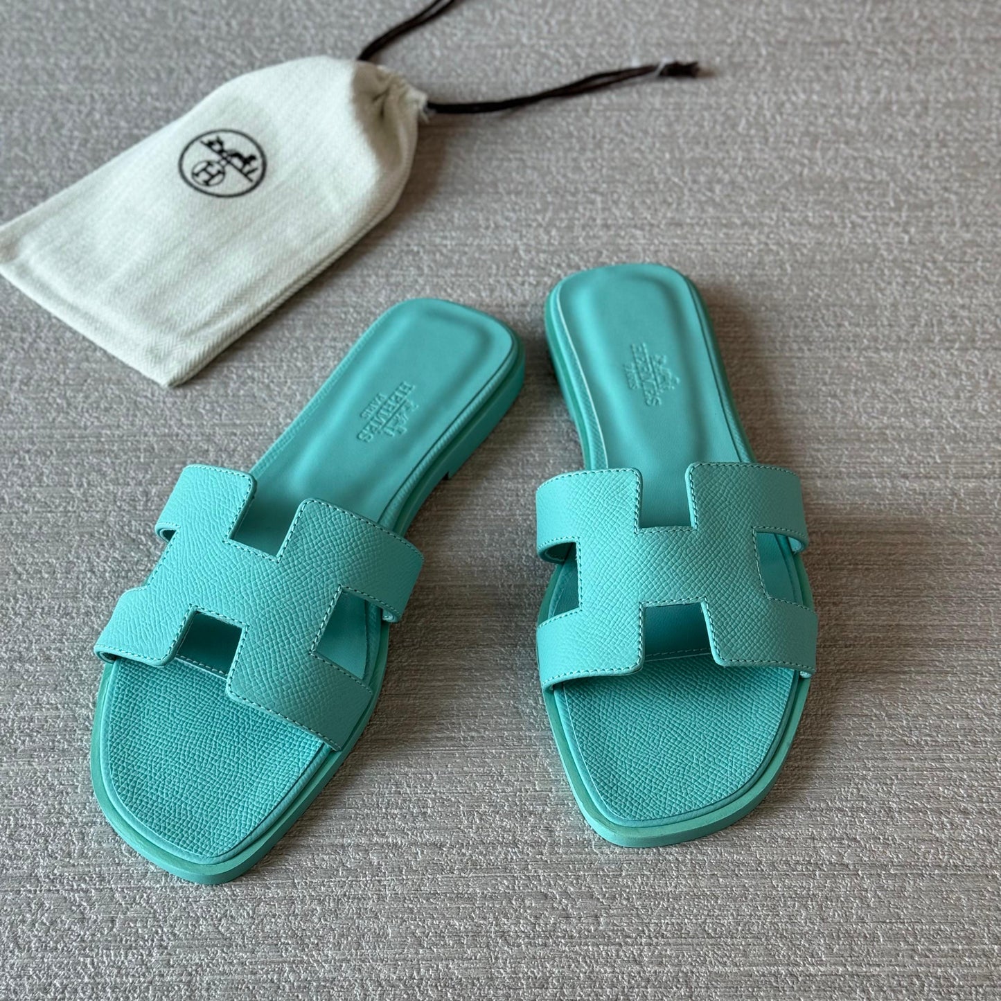 Hermes slippers