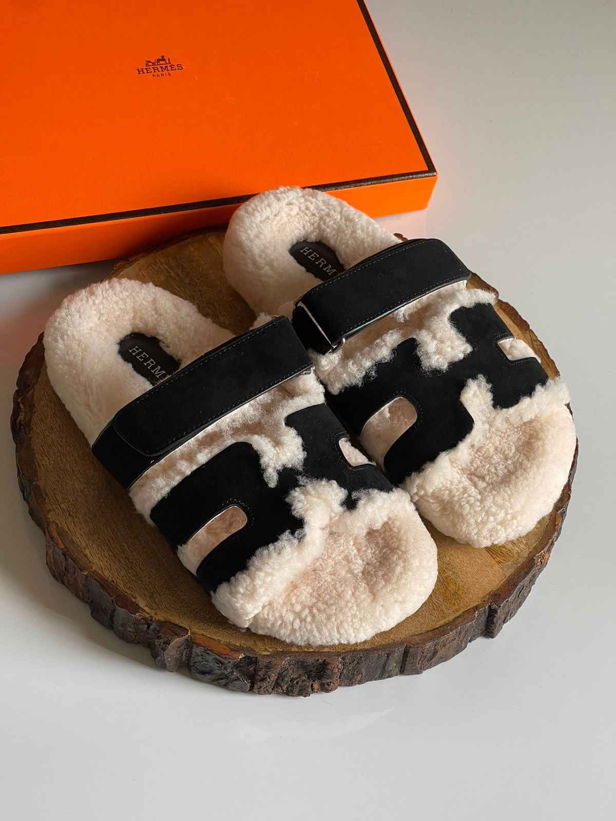 Hermes slippers with fur