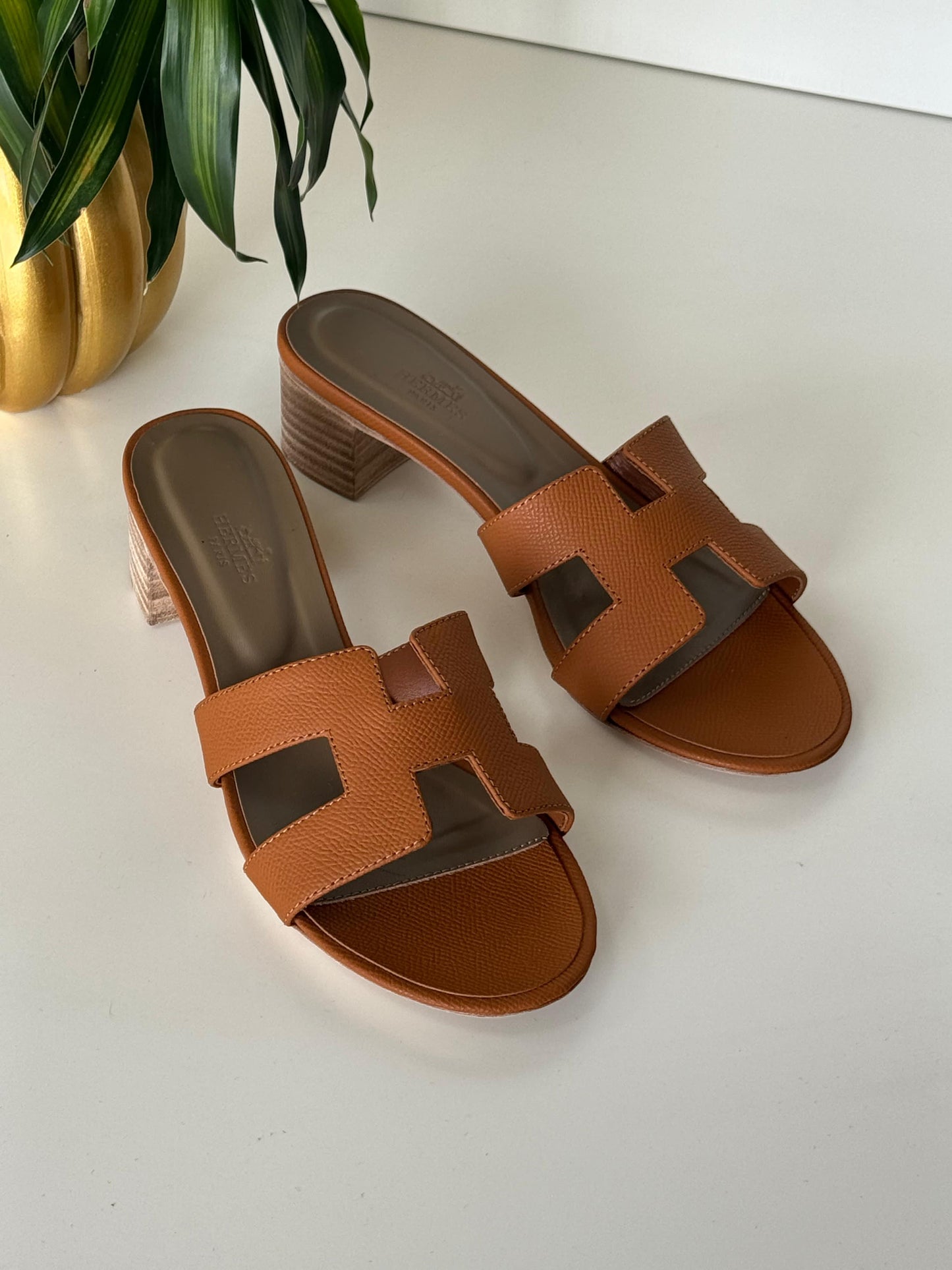 Hermes sandals heels