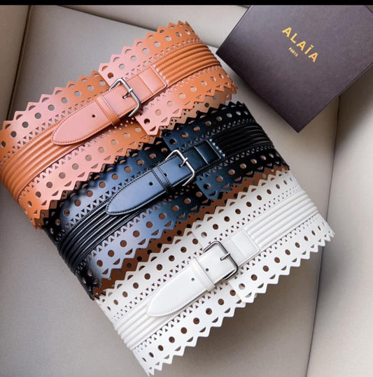 Alaia belt