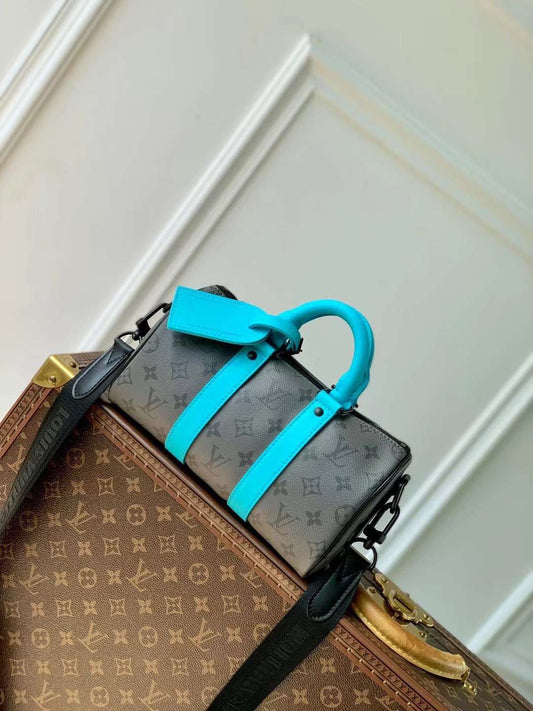 Lv bag - men