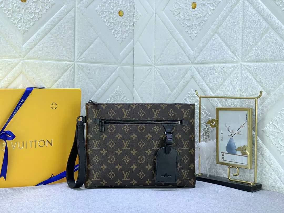 Lv bag - pouch