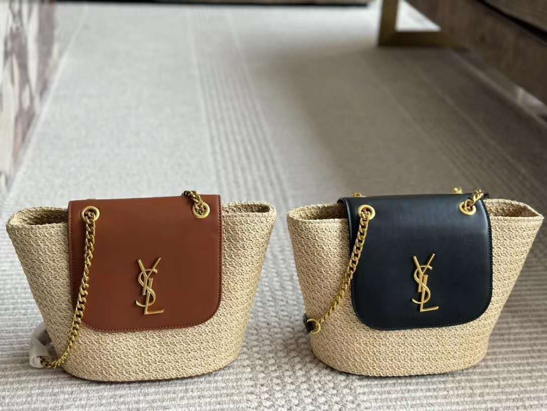 Ysl bag - tote beach