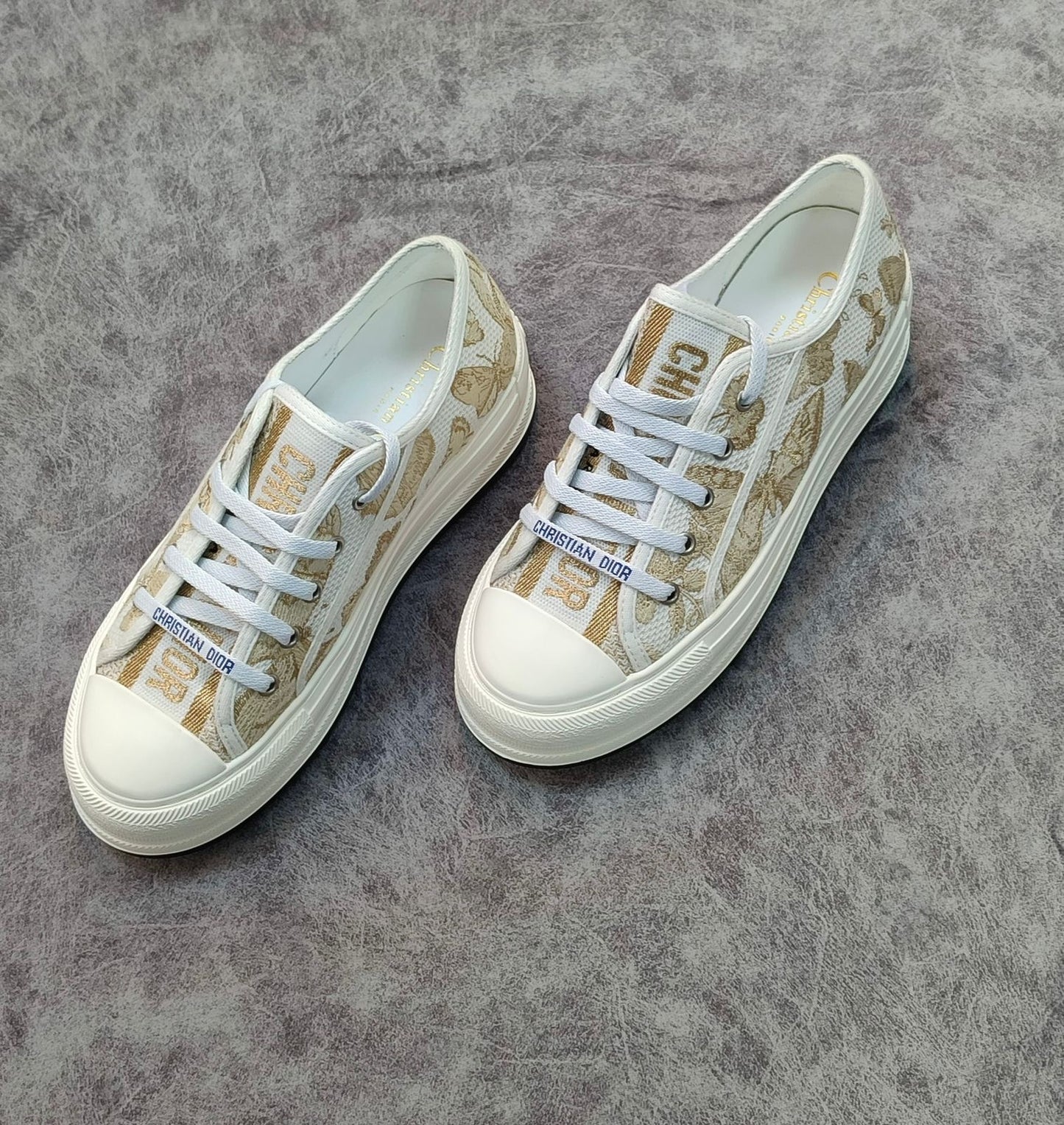 Dior sneakers - gold