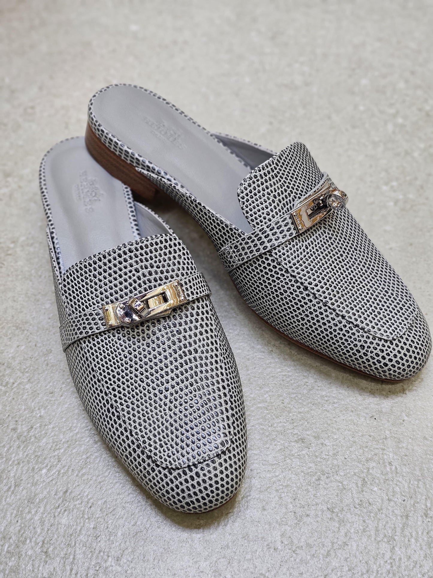 Hermes mules