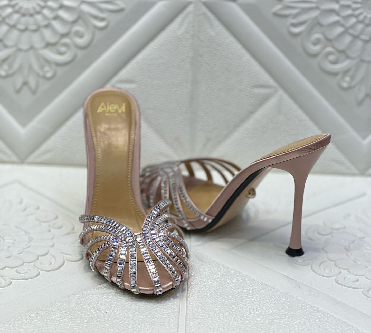 Alevi milano heels