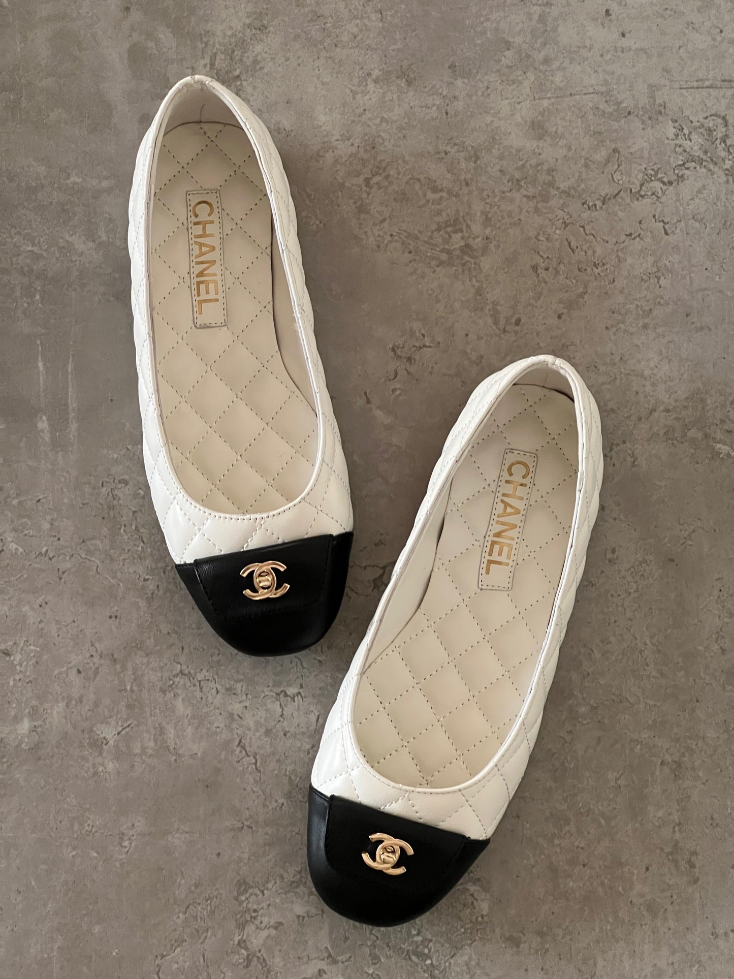 Chanel ballerina