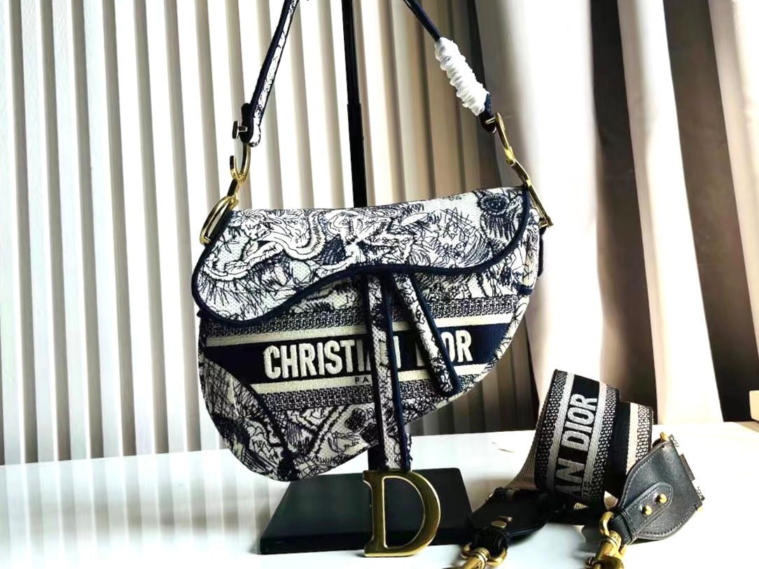 Dior bag saddle