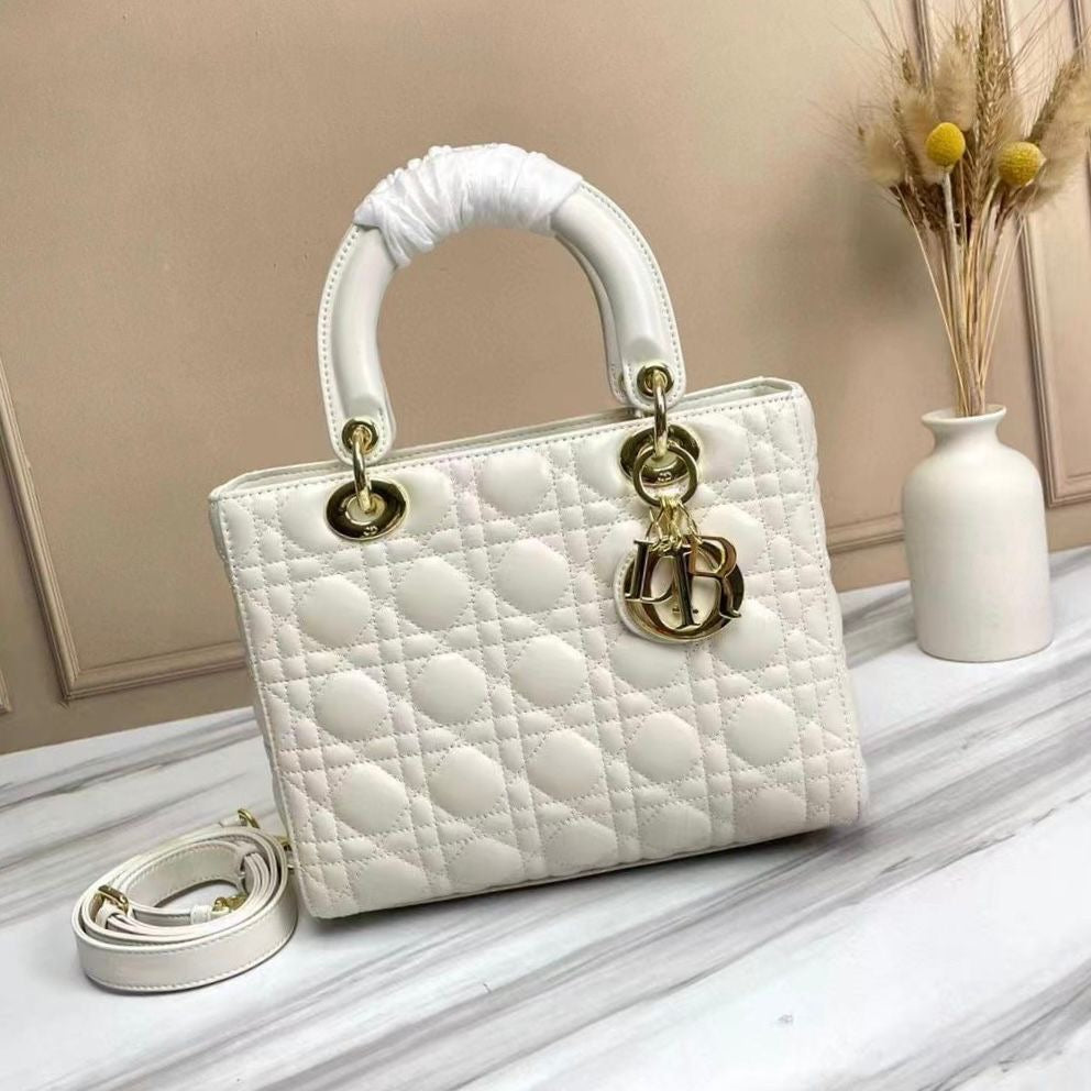 Lady dior bag 24 cm