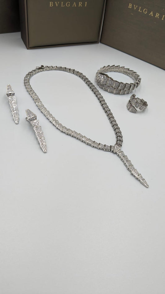 Bvlgari jewelry set