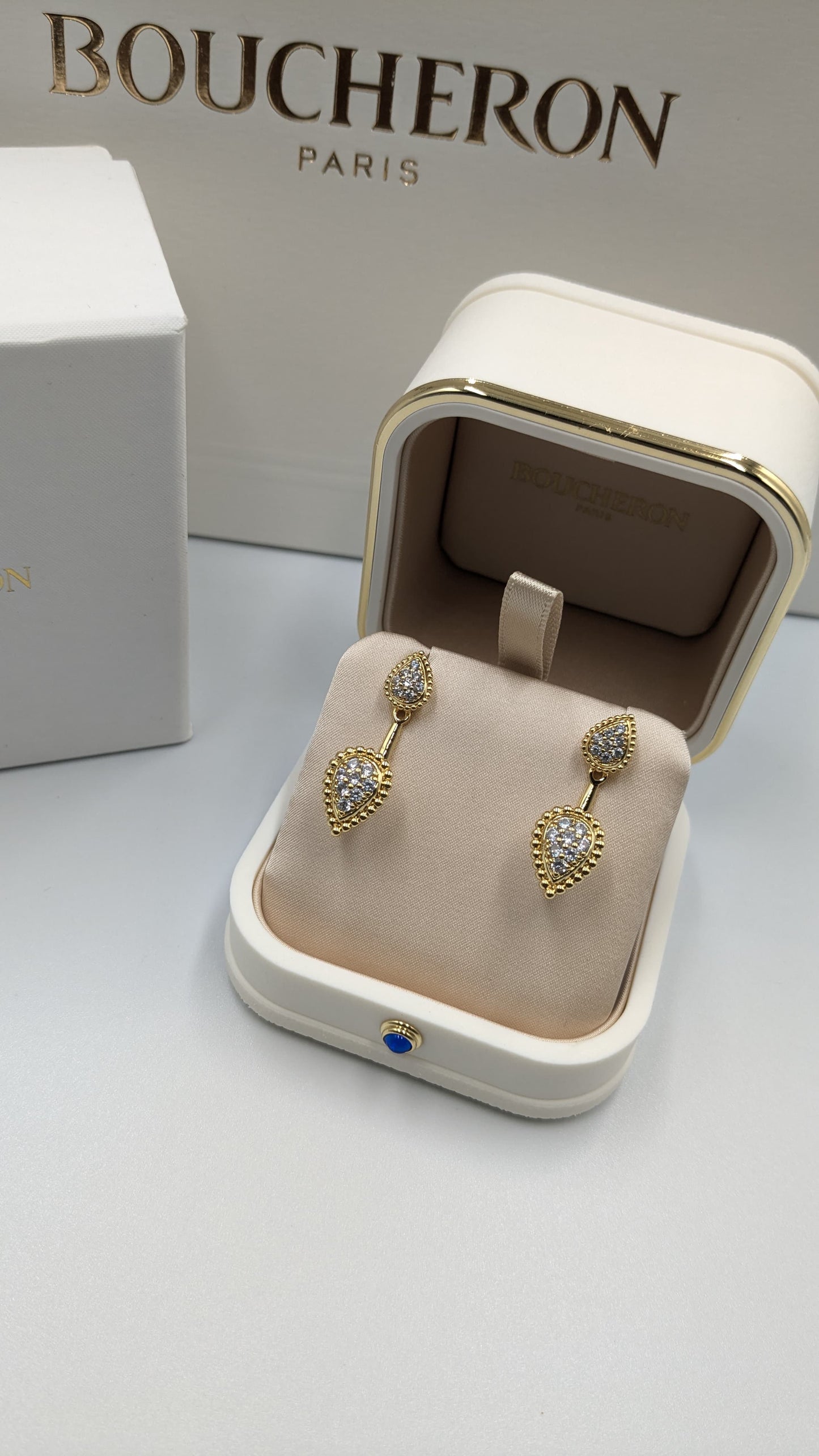 Boucheron earring