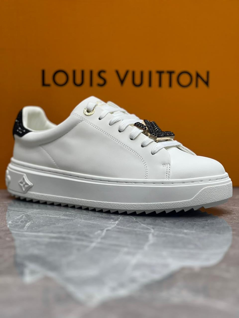 Lv sneakers