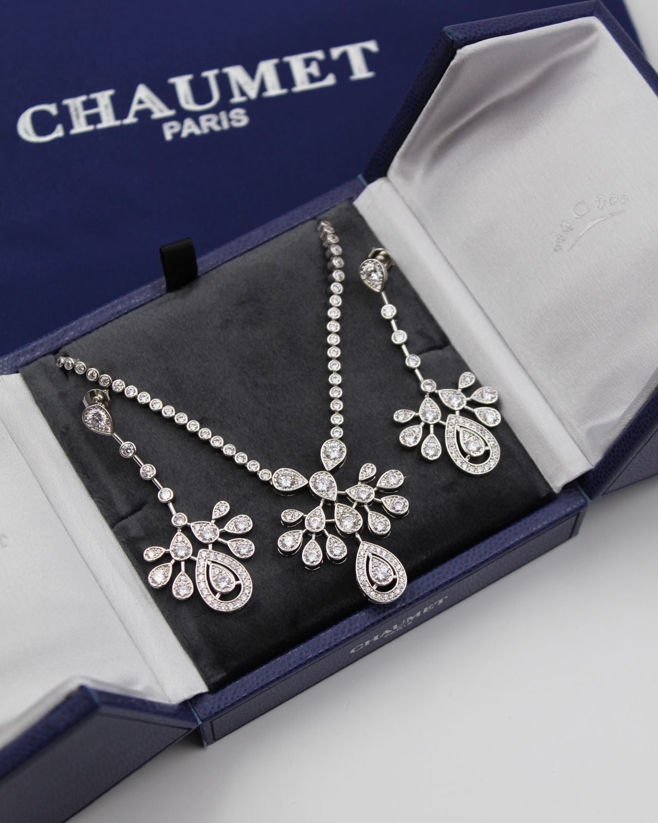 Chaumet jewelry set