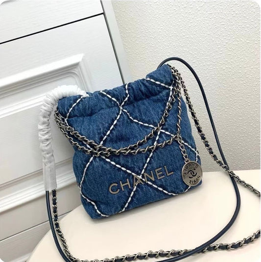 Chanel bag tote 425/450