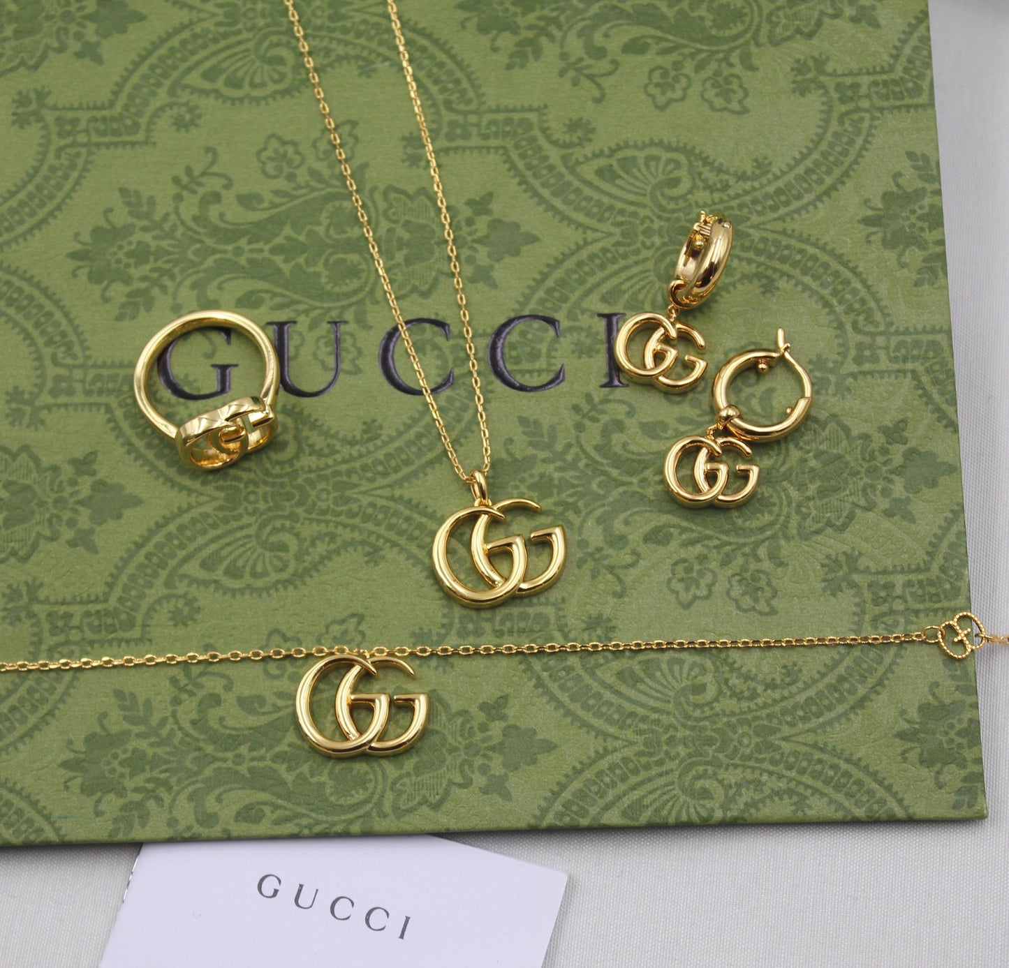 Gucci jewelry set