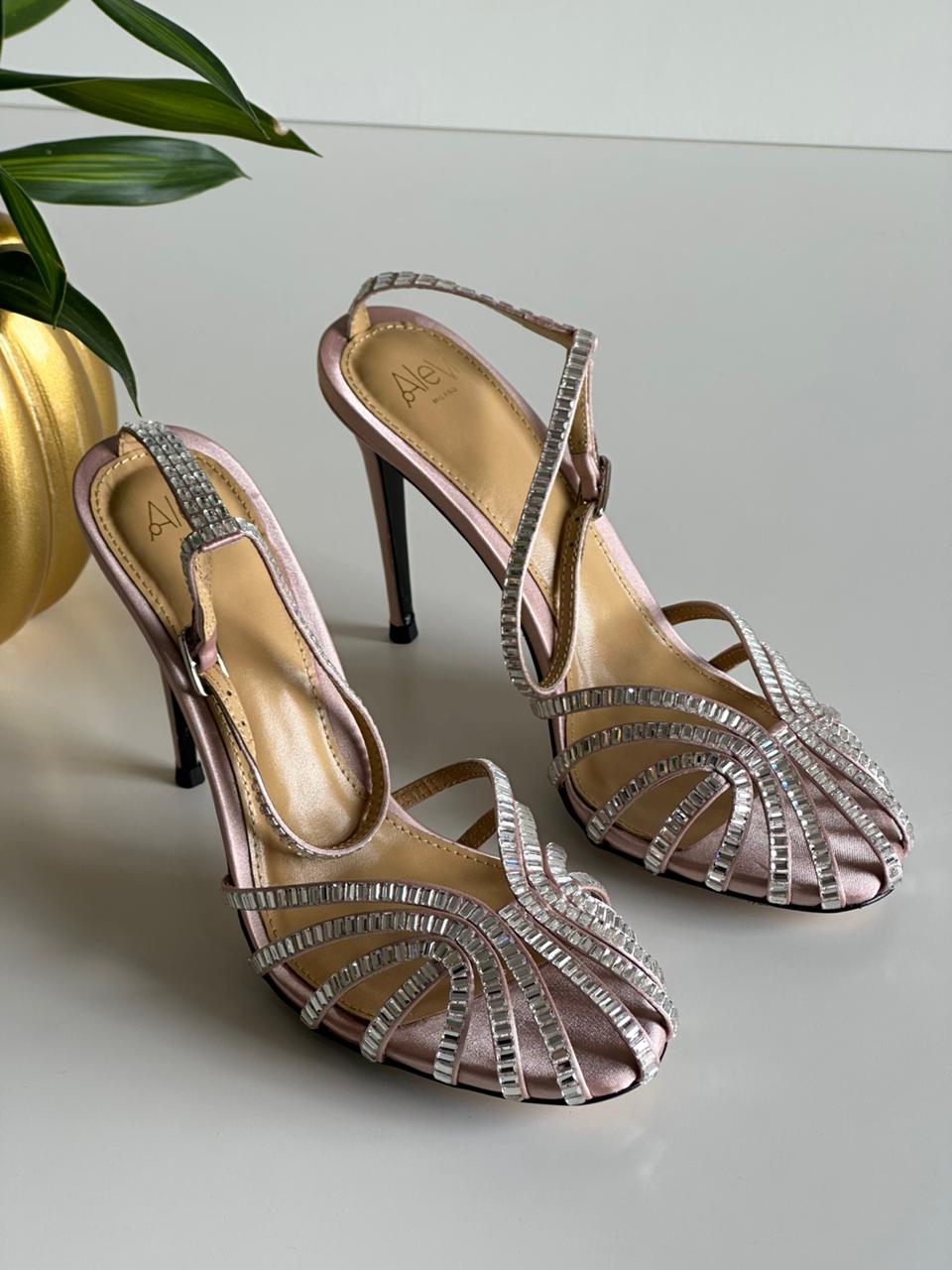 Alevi sandals heels