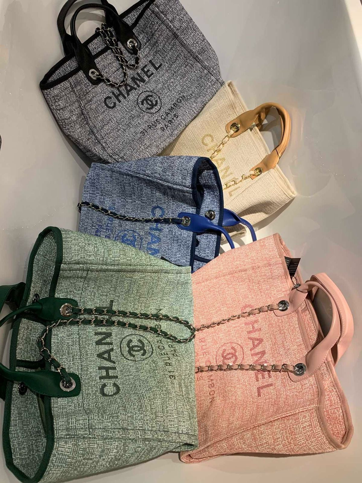 Chanel bag tote