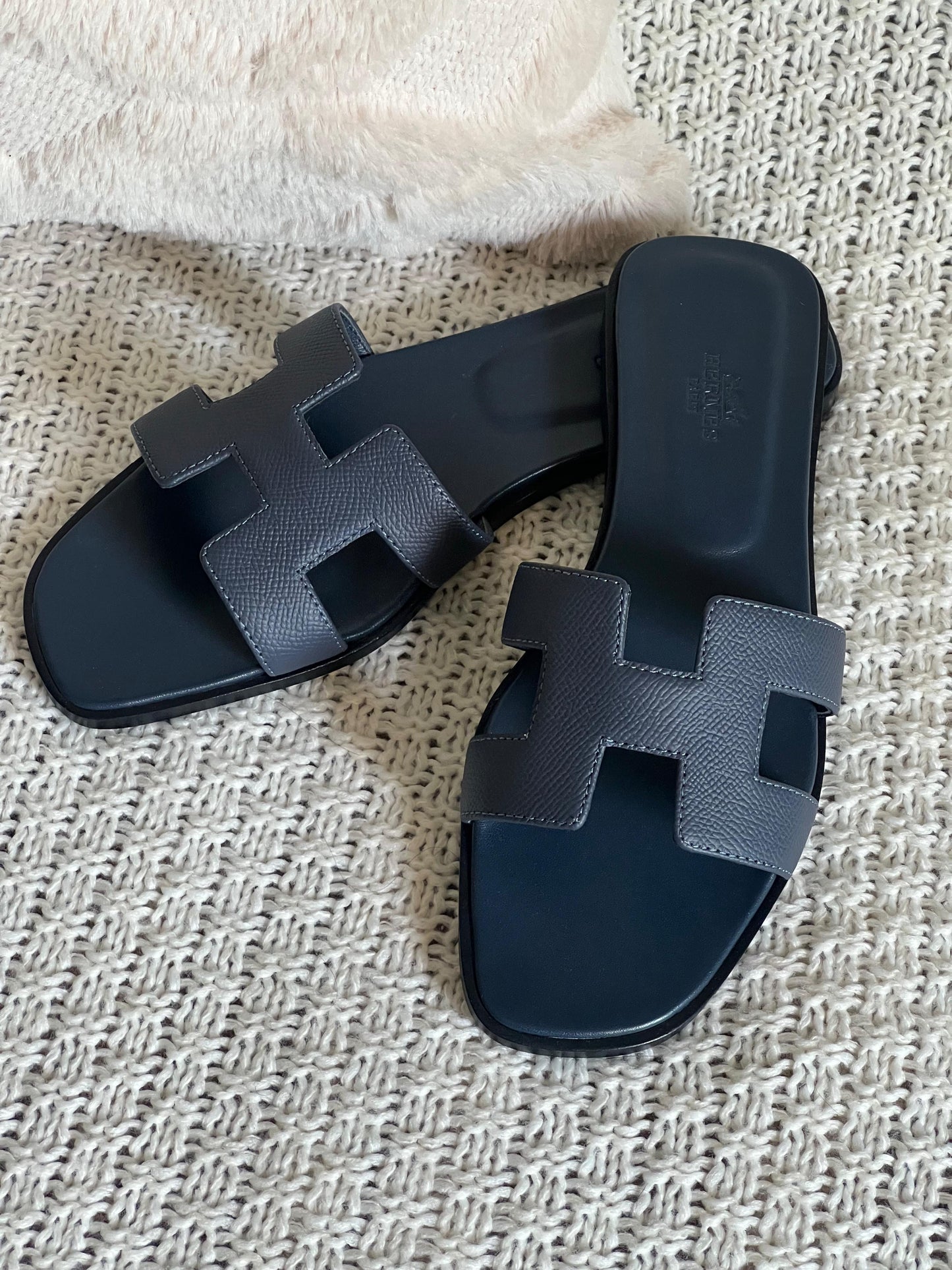 Hermes slippers blue