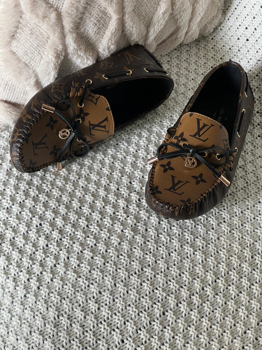 Lv loafers