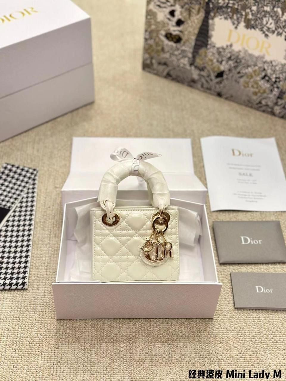 Dior bag micro size