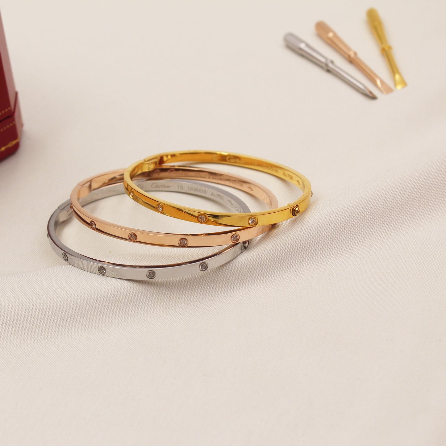 Cartier bangle - 10 stones with screw