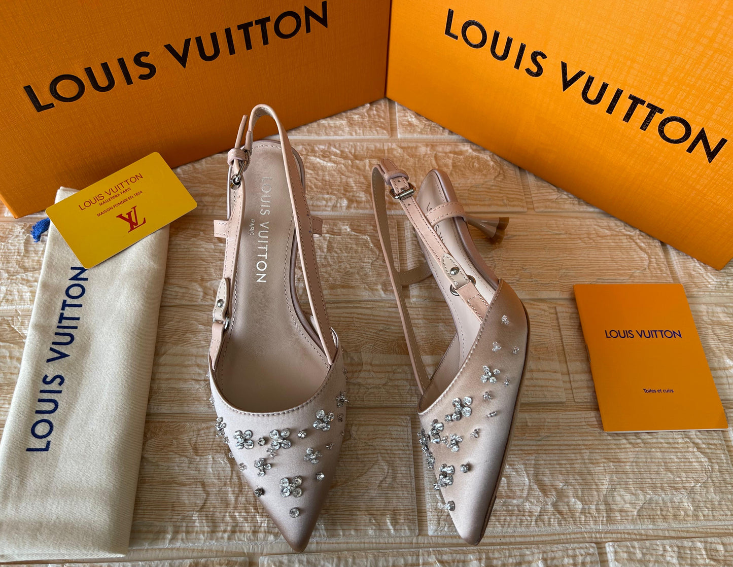 Lv heels