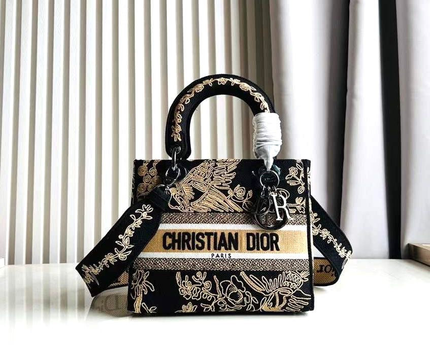 Dior bag