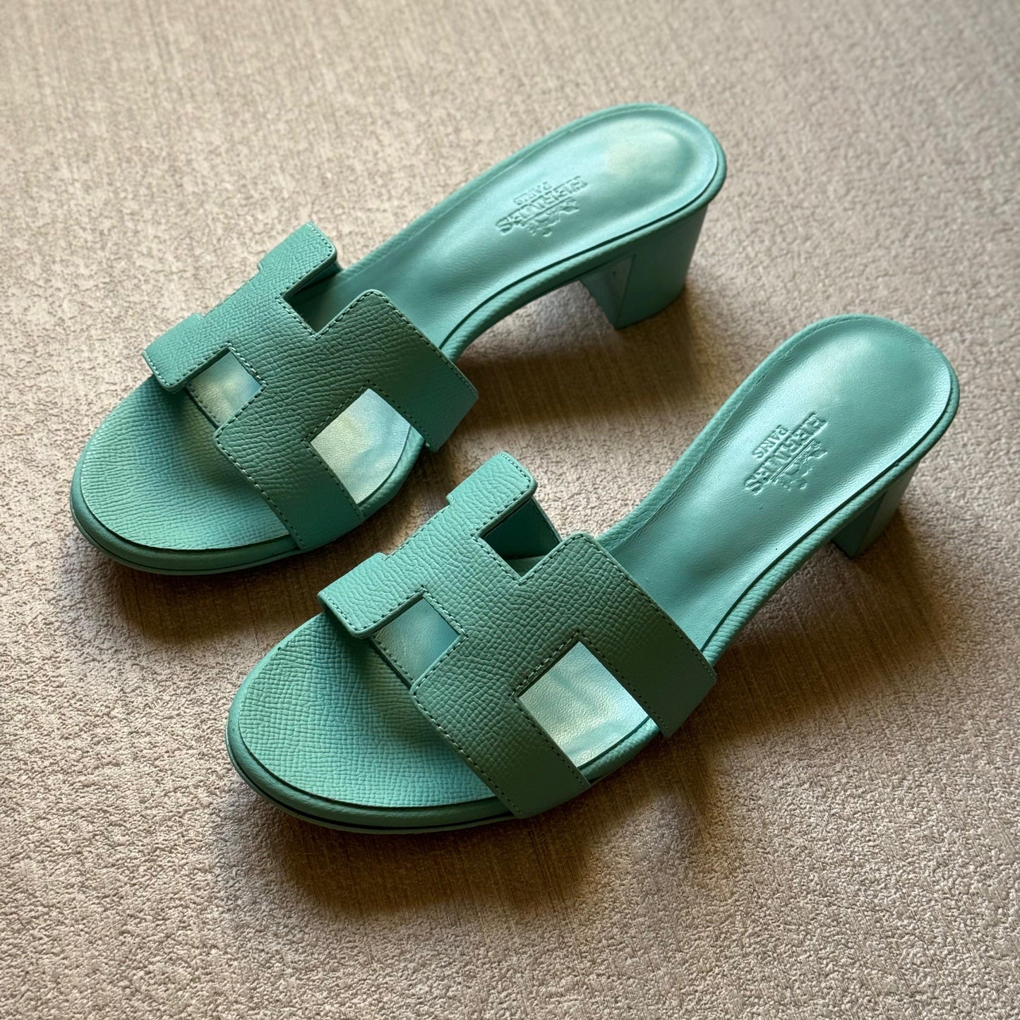 Hermes sandals heels